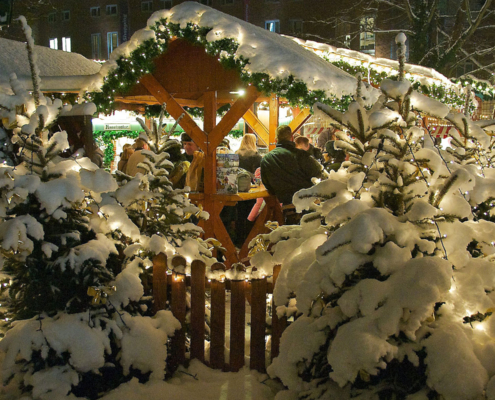 Harburger Weihnachtsmarkt auf dem Rathausplatz